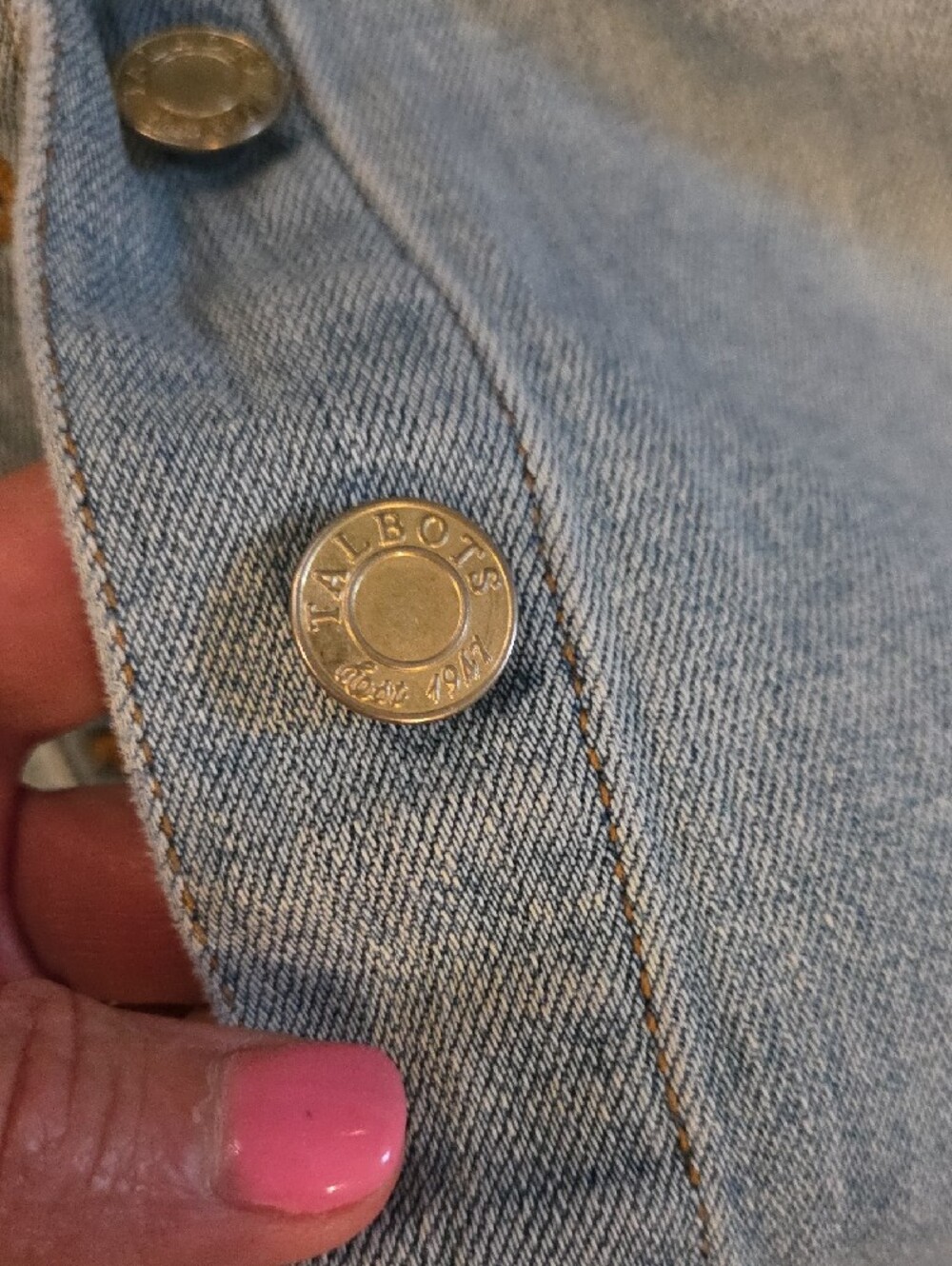 Light Blue Denim Button-Front Skirt - Picture 4 of 8